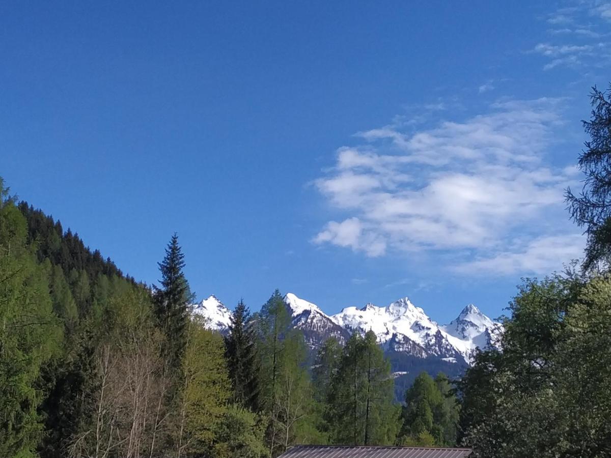 Le Bifore in valle Predazzo Esterno foto